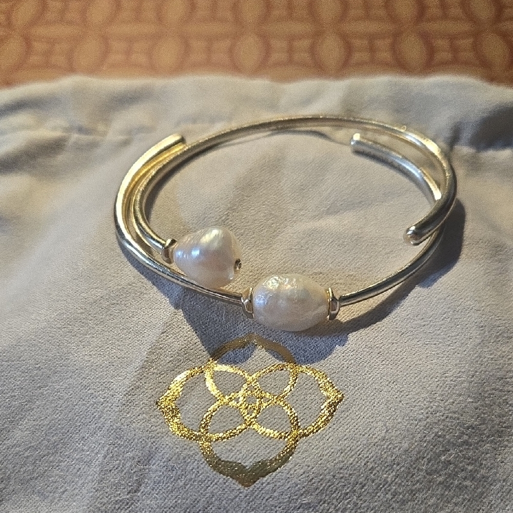 Kendra Scott Amiya Cuff Pearl Bracelet Set